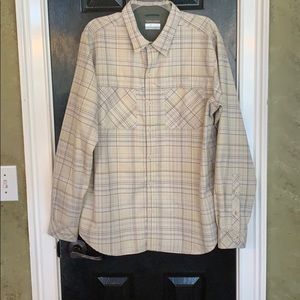 Columbia men’s plaid casual shirt large